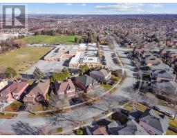 70 Willowbrook Drive, Whitby, ON L1R2A8 Photo 46