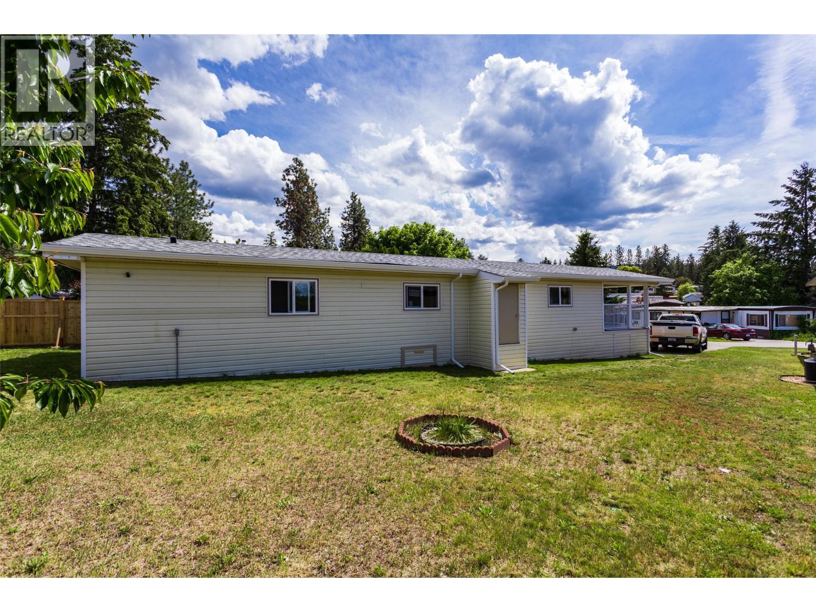 10 3535 McCulloch Road, Kelowna