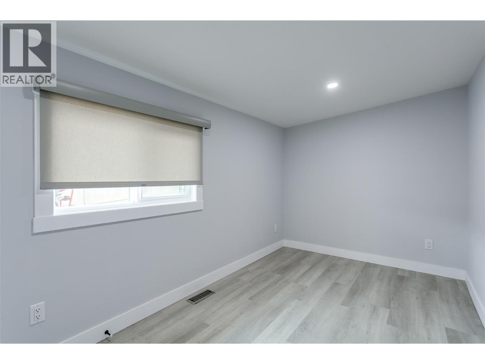 10 3535 McCulloch Road, Kelowna