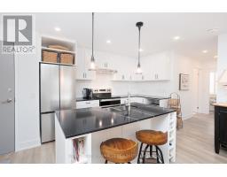 302 - 19 A West Street N, Kawartha Lakes, ON K0M1N0 Photo 17