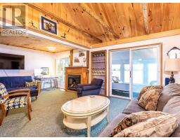 93 West Clear Bay Road, Trent Lakes, ON K0M2A0 Photo 10