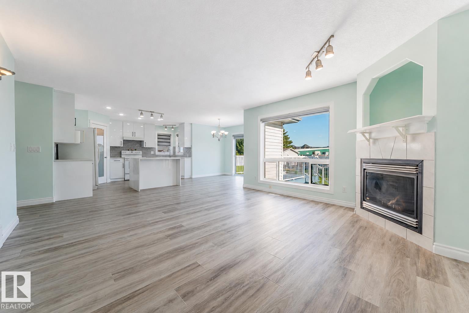 13023 HUDSON WY NW - 25