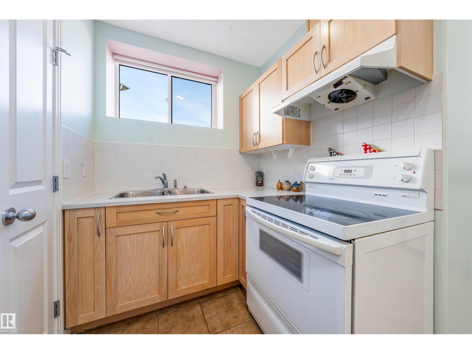13023 HUDSON WY NW - 60