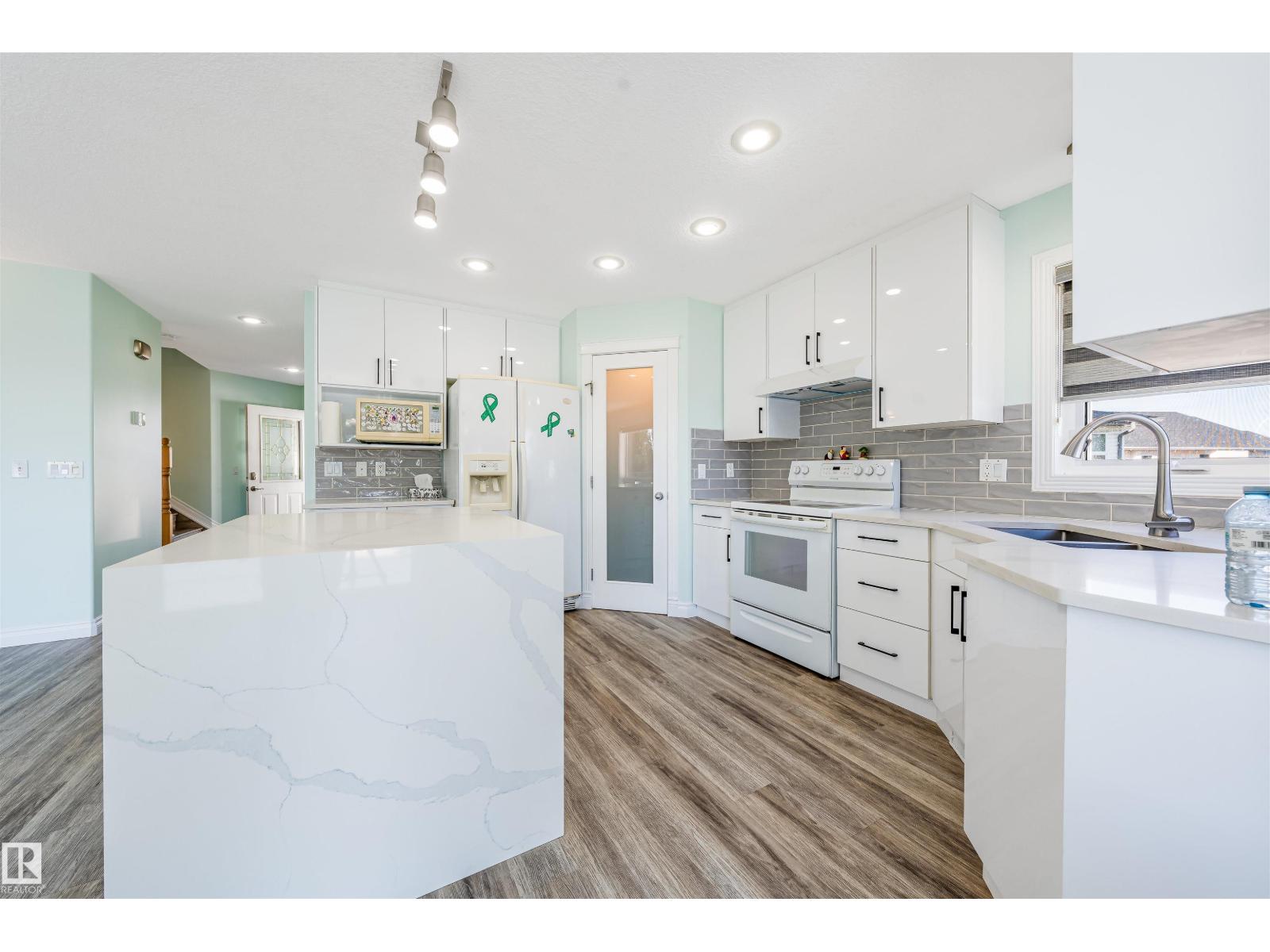 13023 HUDSON WY NW - 27