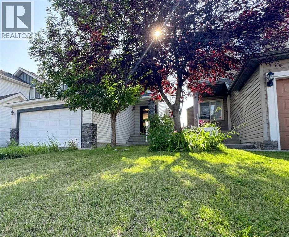 124 Everglen Way SW - 3