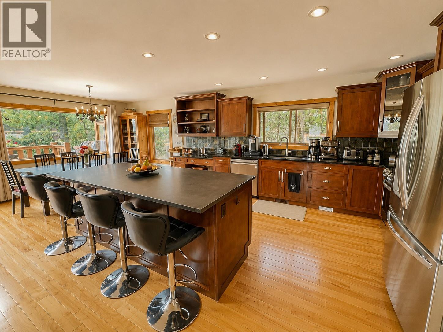 1741 8th Avenue - Image 29