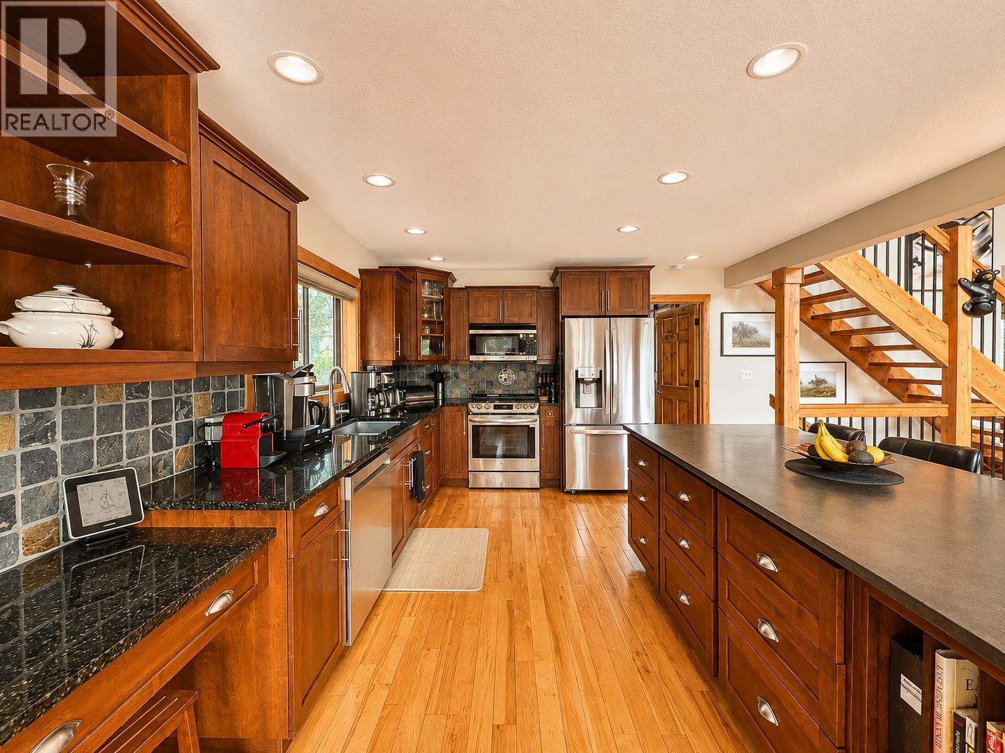 1741 8th Avenue - 25