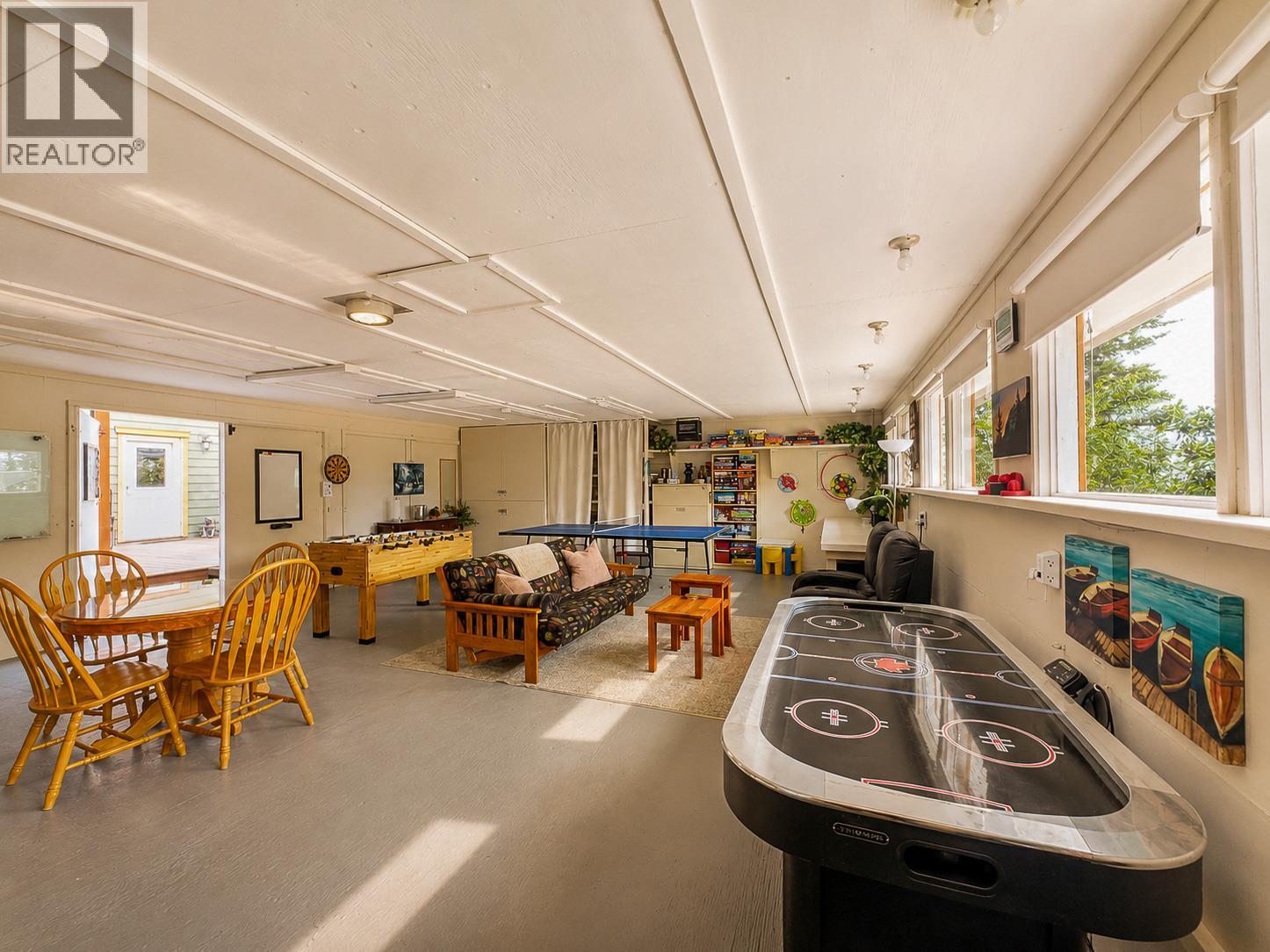1741 8th Avenue - Image 69
