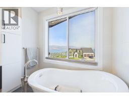 439 Redtail Court, Kelowna, BC V1W0B1 Photo 36