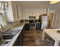 Bath (# pieces 1-6) - 22 Cable Court, Stratford, PE C1B1A9 Photo 9