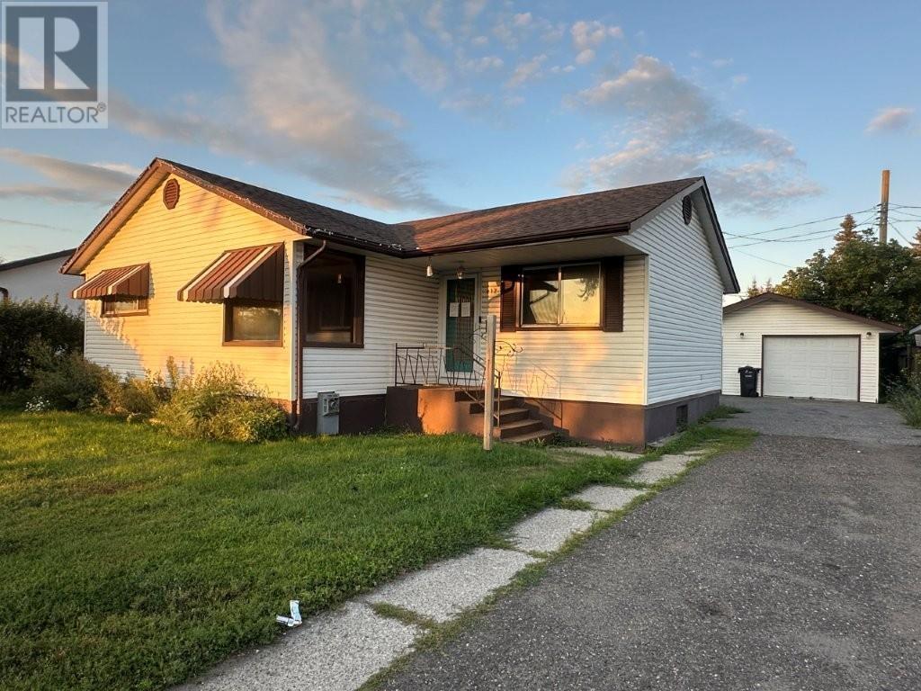 412 James Street S - 1