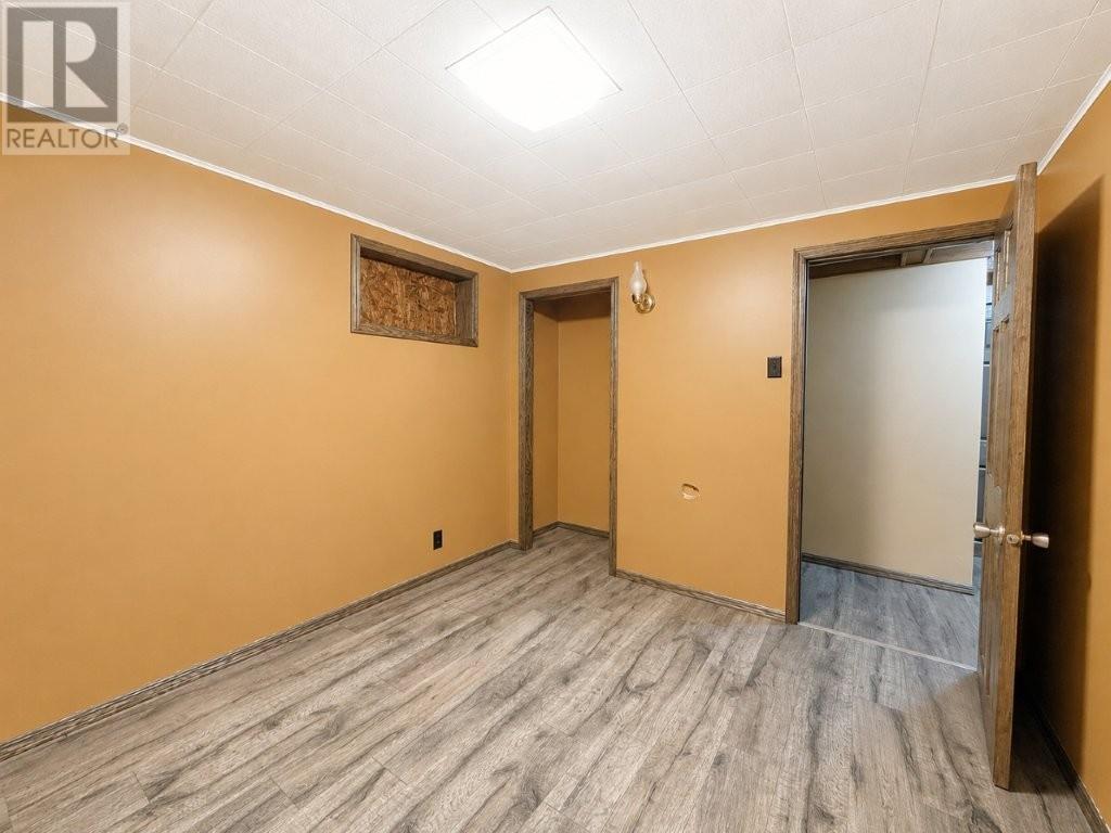 412 James Street S - Image 34