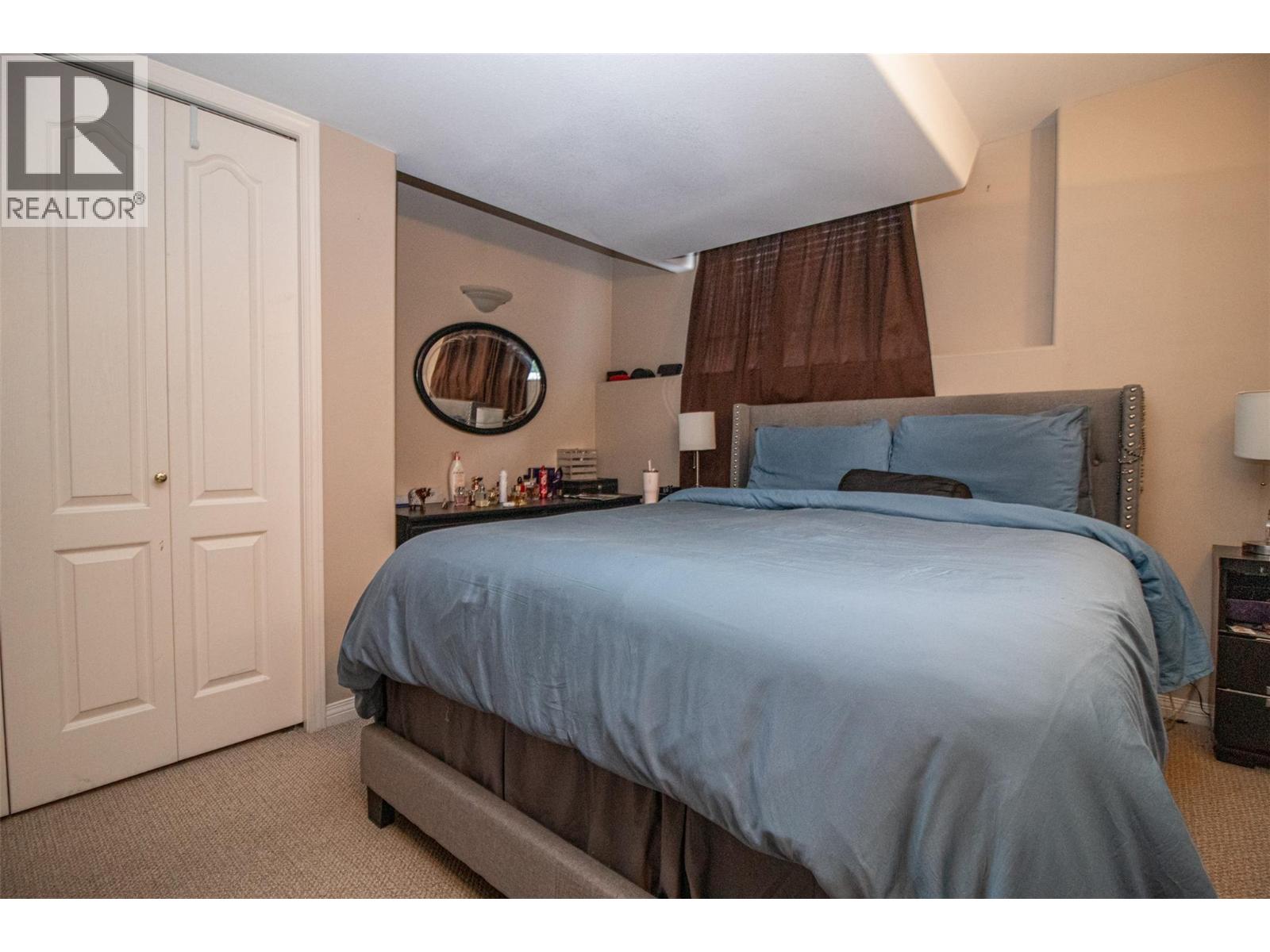  843 Lone Pine Drive, Kelowna