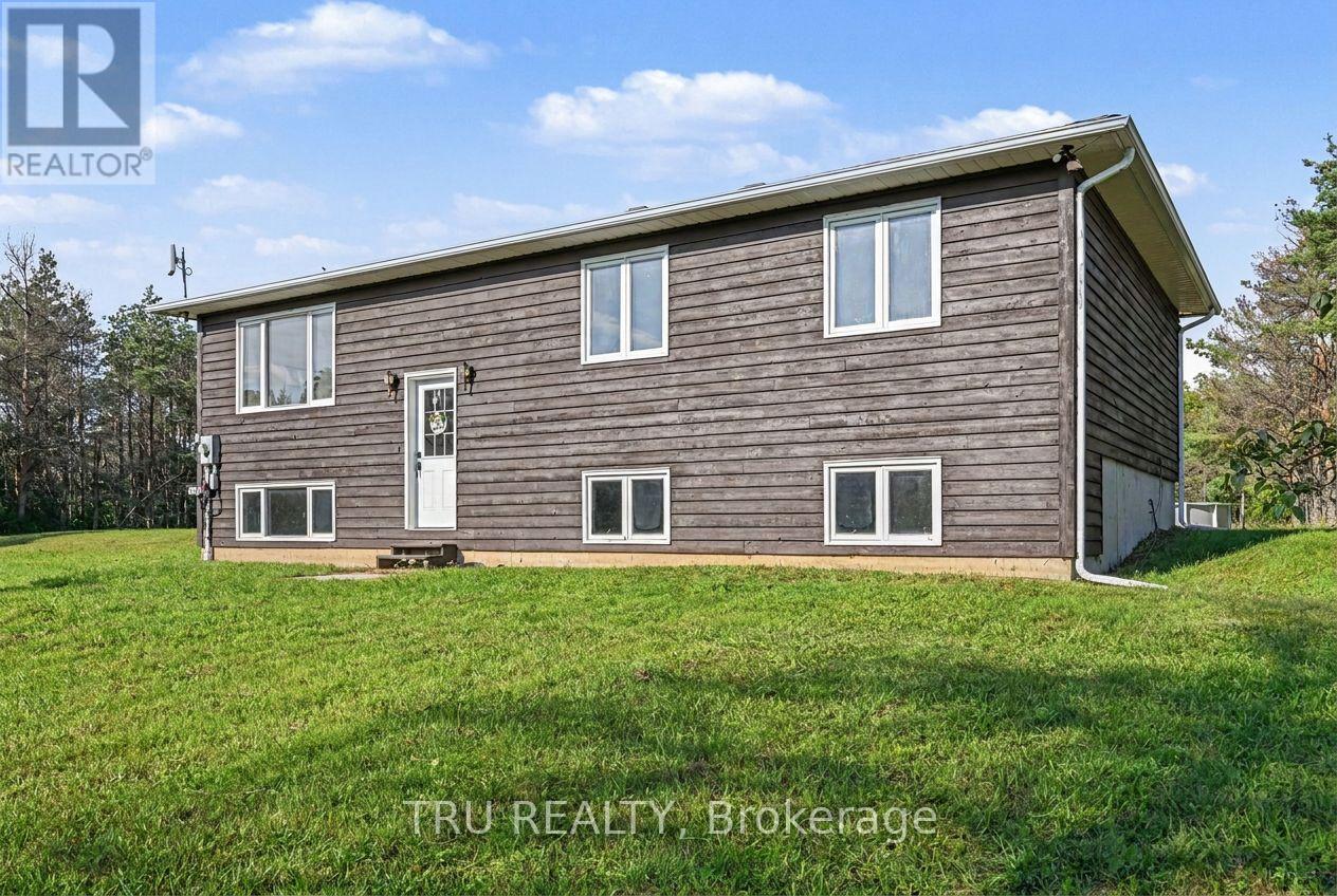 445 BOLTON ROAD - 1