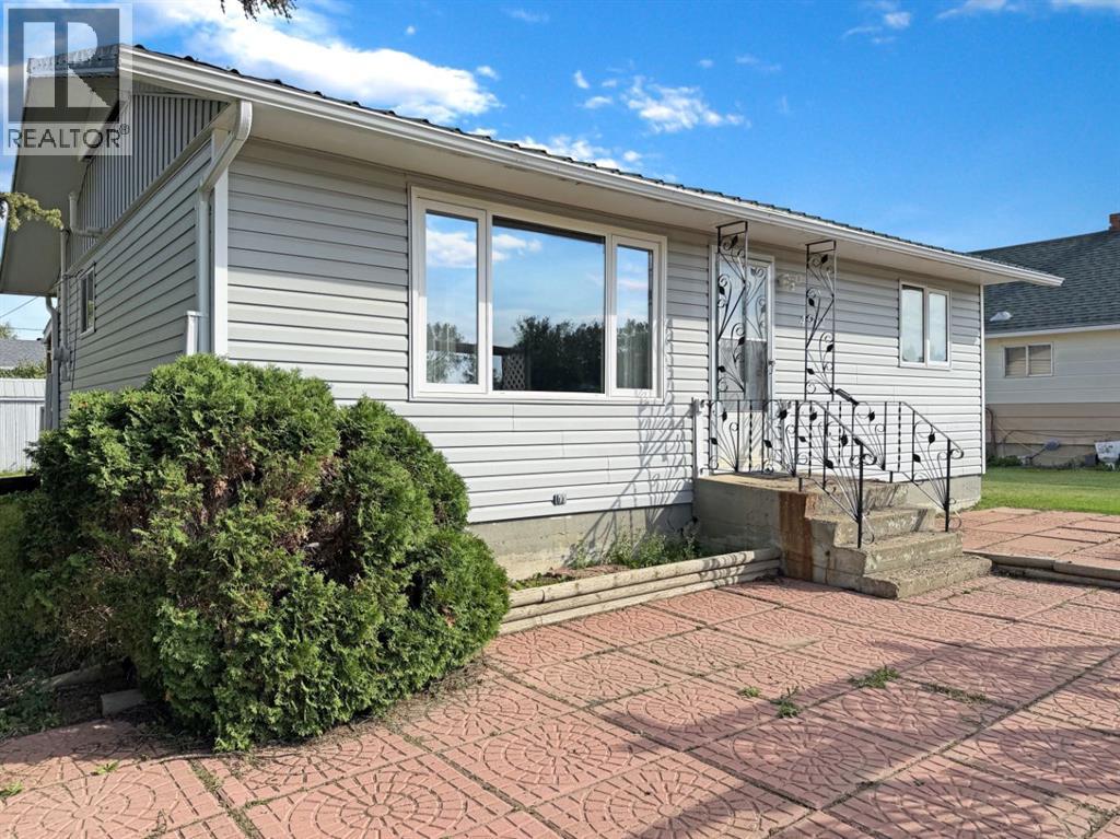 4912 49 Avenue - Image 3