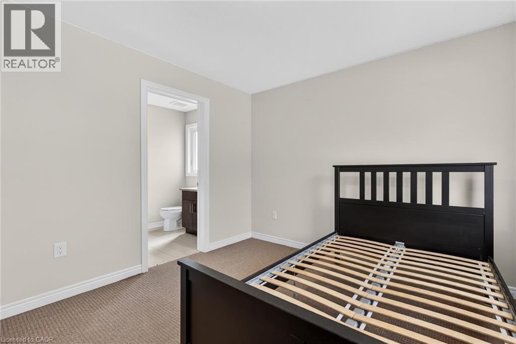 9 WINTERBERRY Boulevard - 34