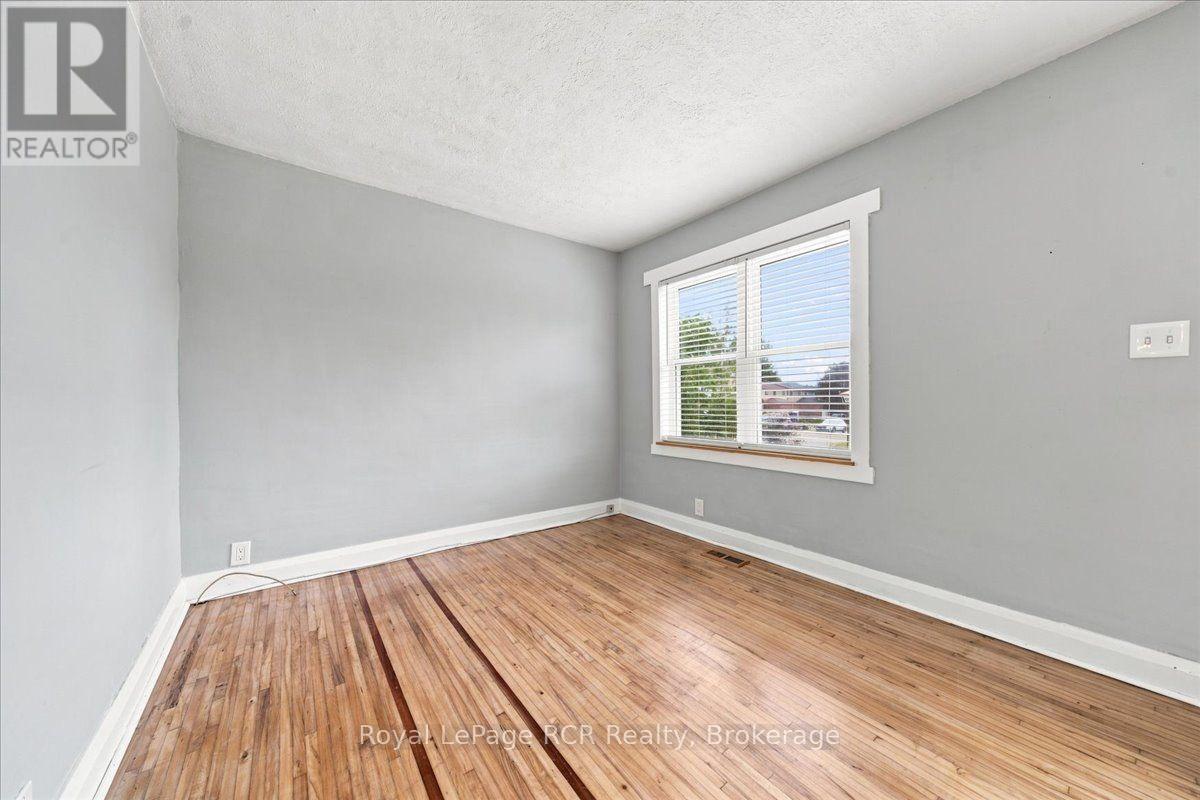 397 27TH STREET W - Image 5