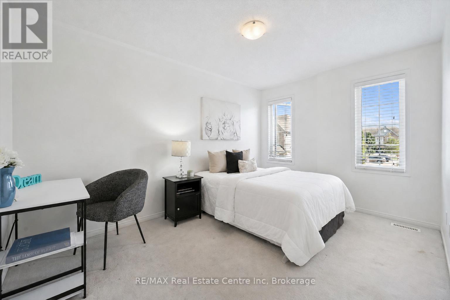 #95 1035 VICTORIA ROAD S - 14