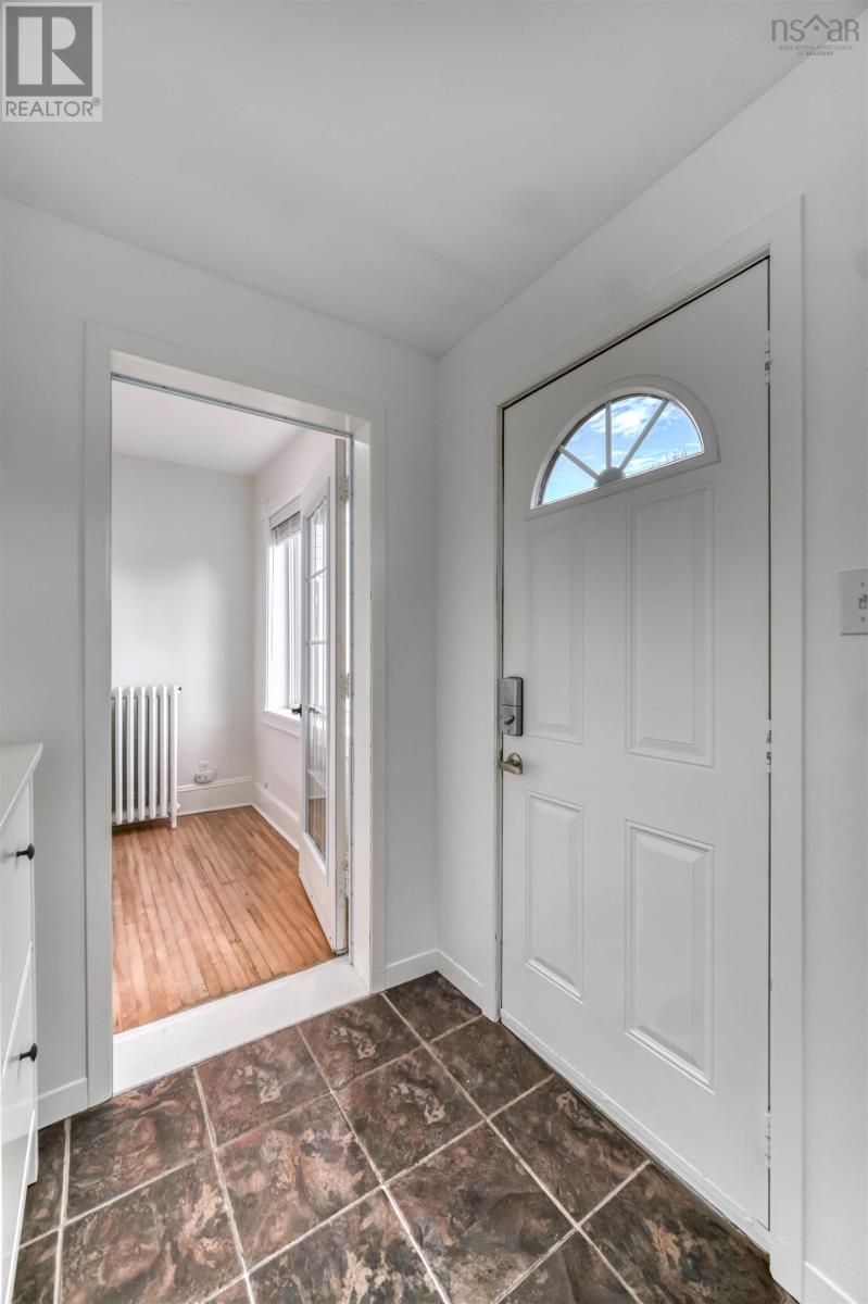 1745 Victoria Street - Image 5