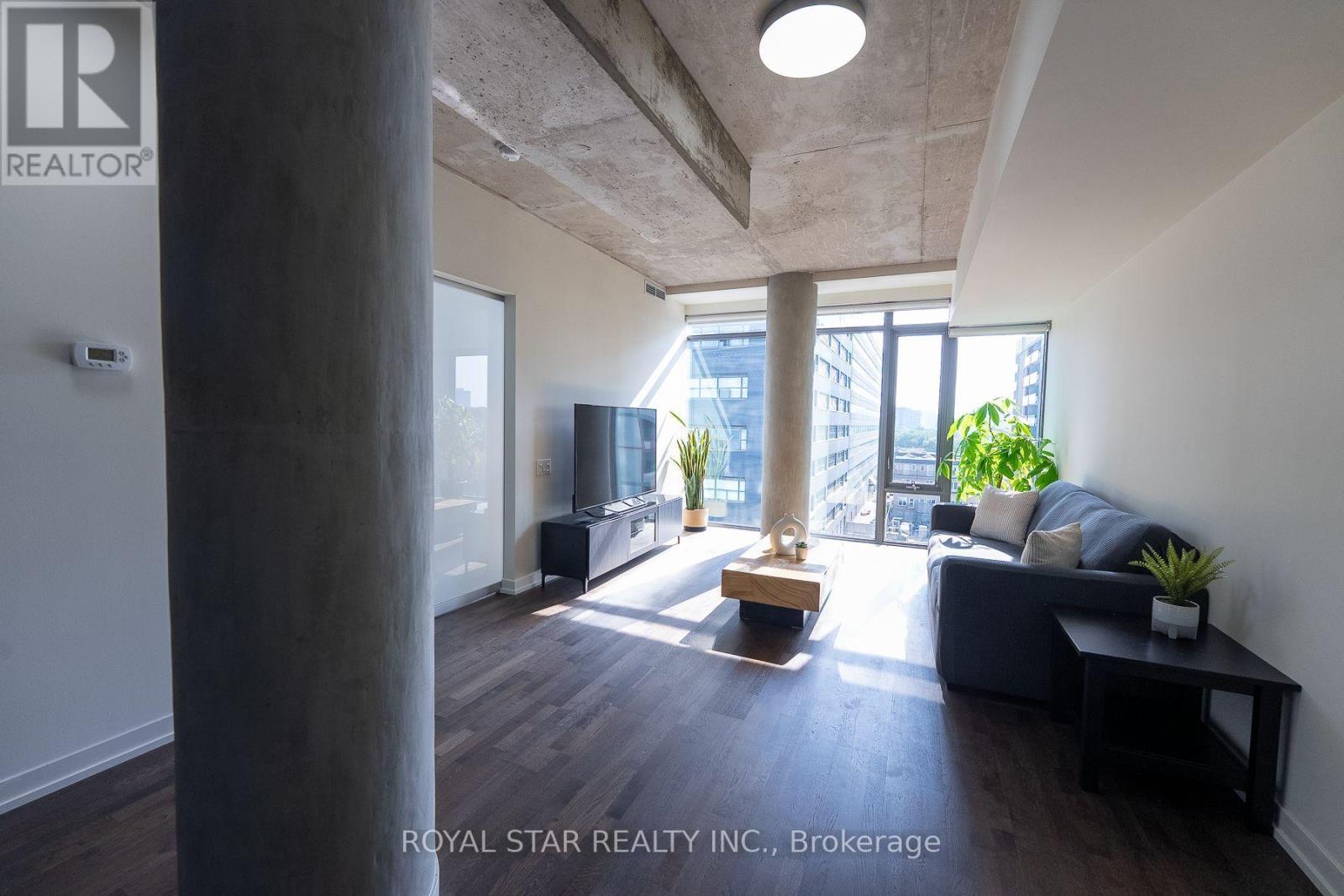 #623 95 BATHURST STREET - Image 11