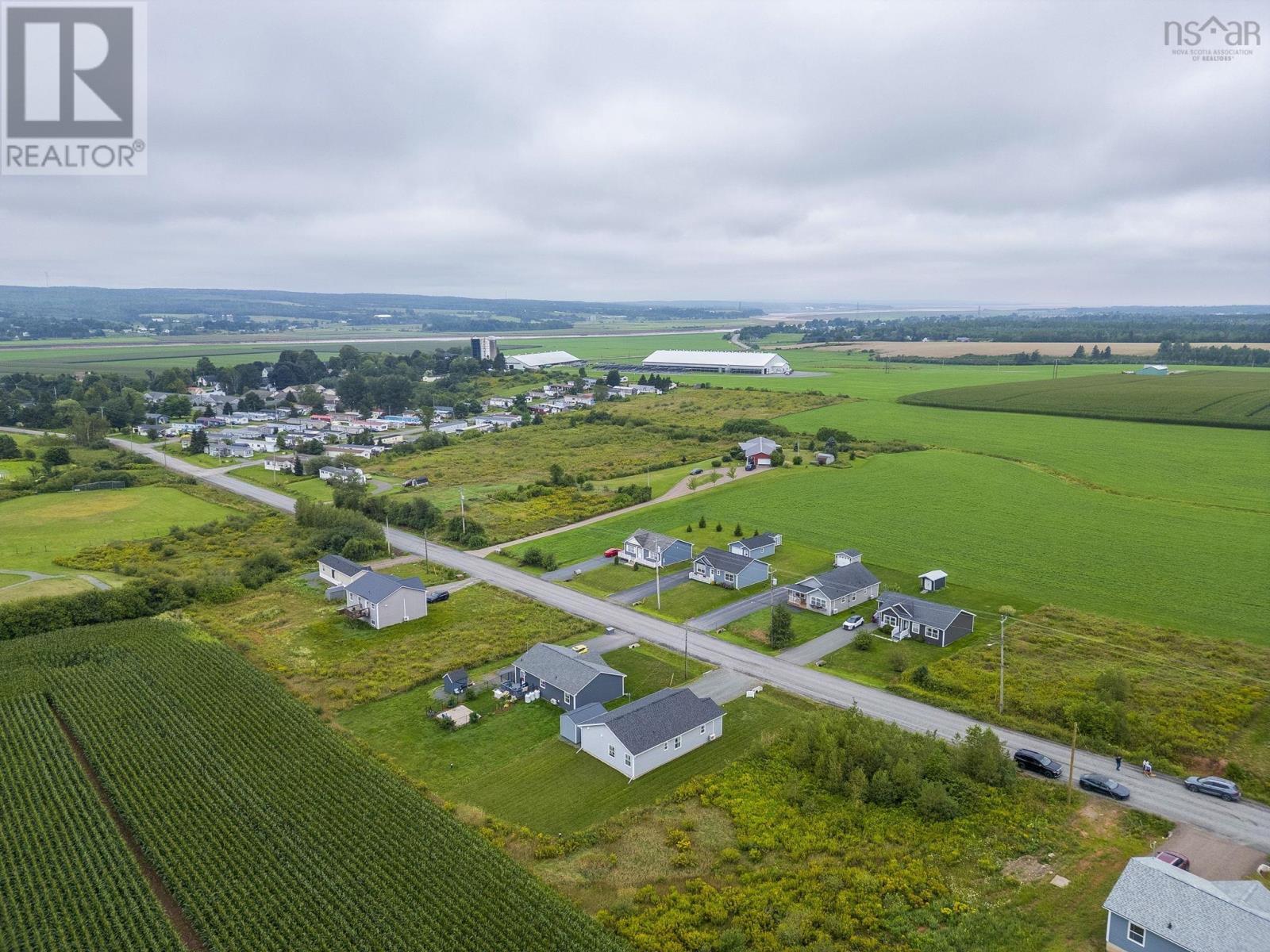 114 Board Landing Road - Image 39