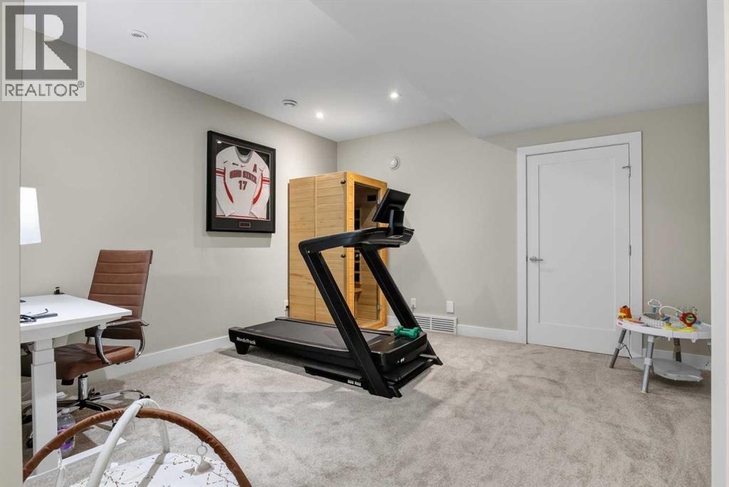 #1 1709 36 Avenue SW - 34