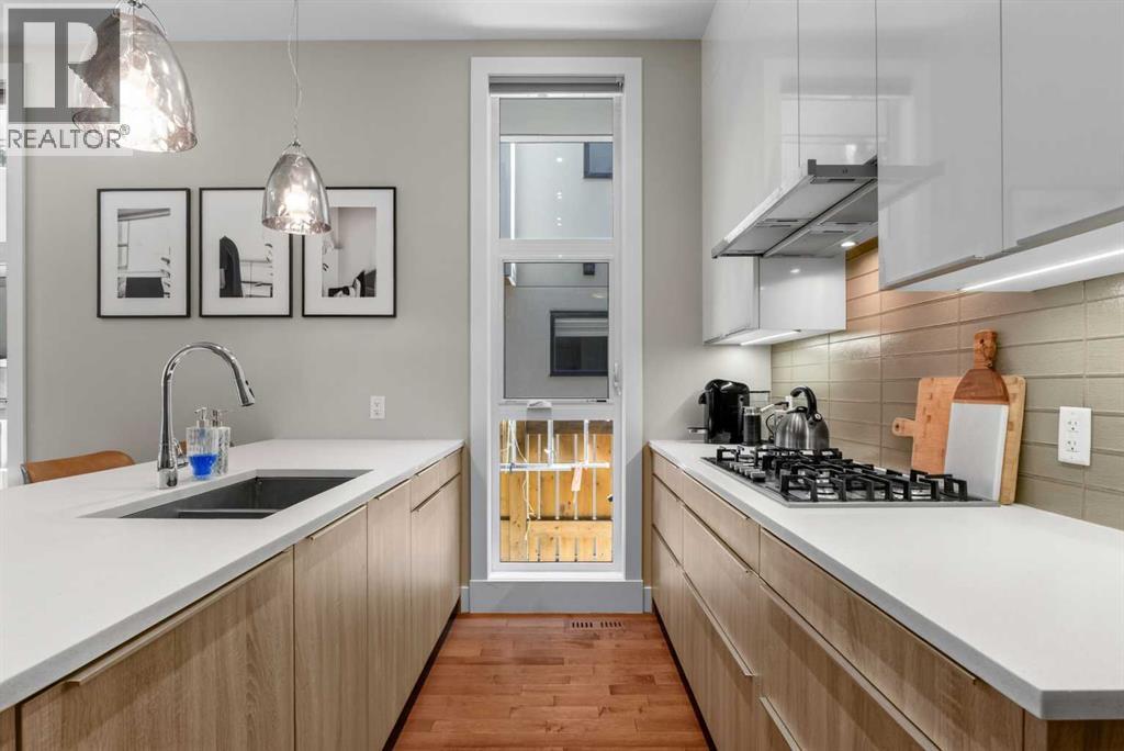 #1 1709 36 Avenue SW - 13