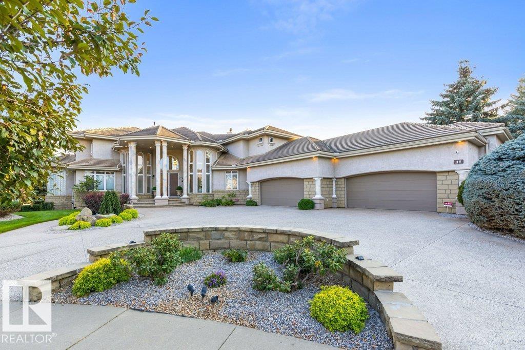 46 KINGSBURY CR - 1