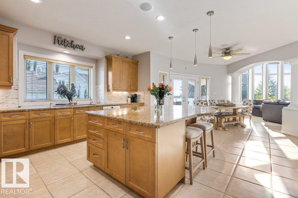 46 KINGSBURY CR - 26