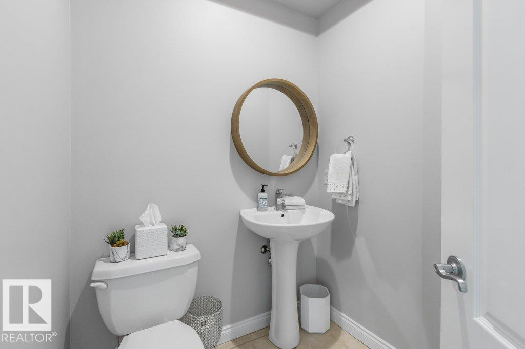 46 KINGSBURY CR - Image 32