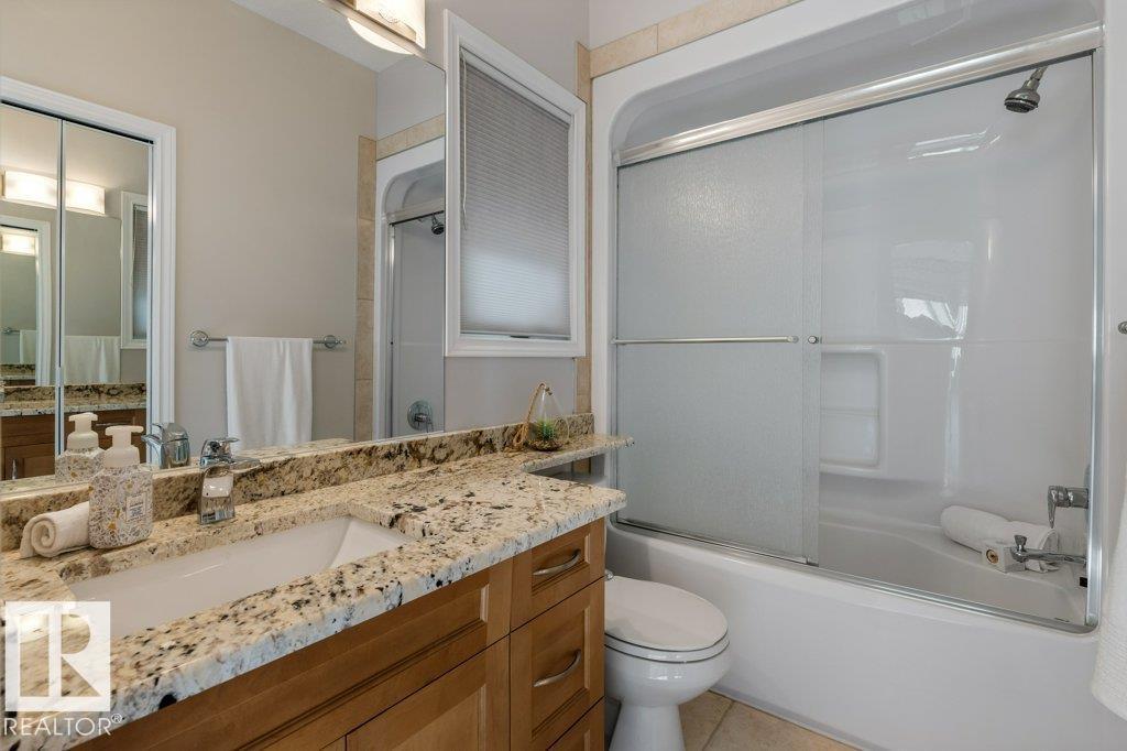 46 KINGSBURY CR - 37