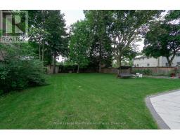 96 Elmcrest Road, Toronto, ON M9C3R9 Photo 37