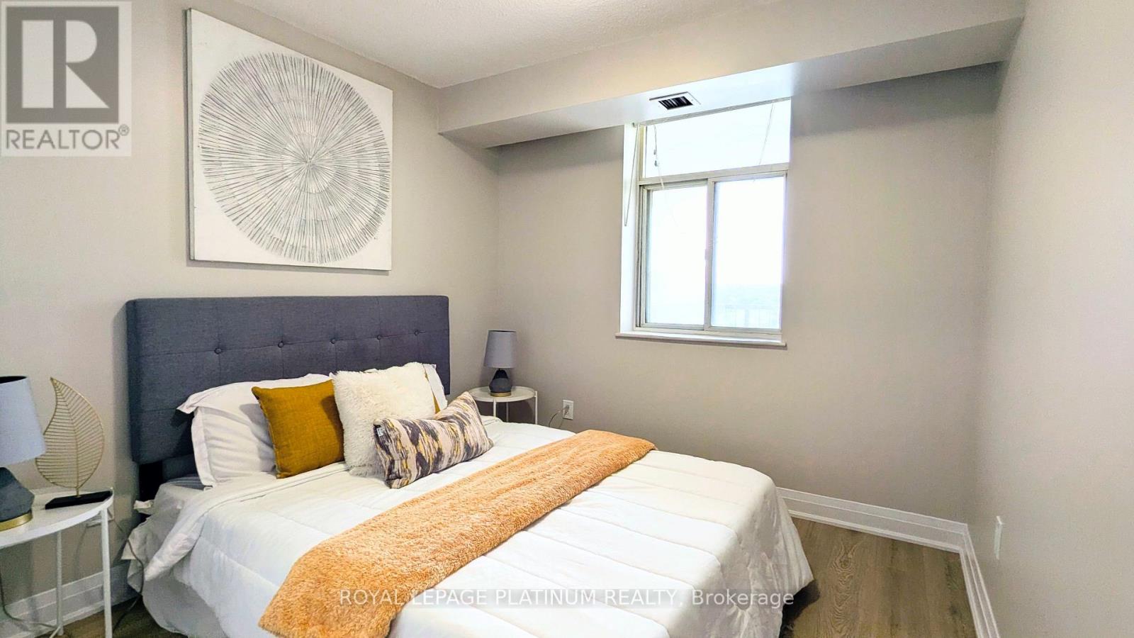 #704 3559 EGLINTON AVENUE W - 10