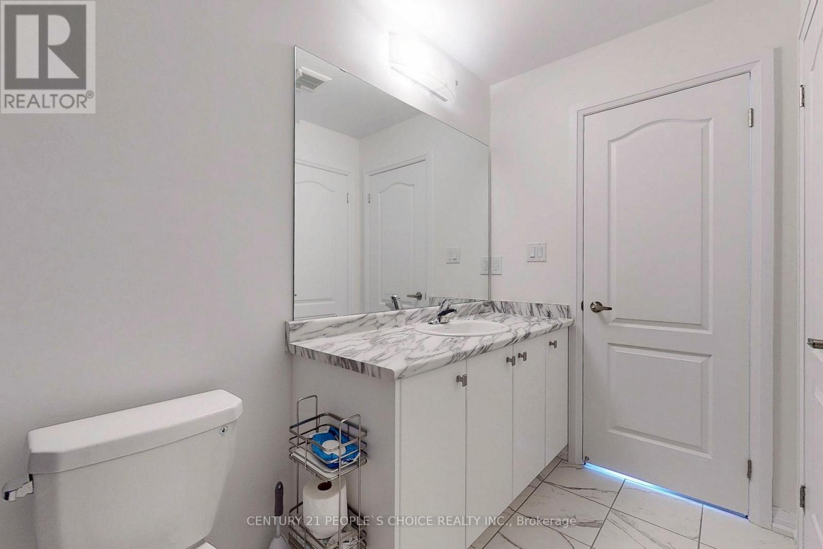 19 CENTRAL MARKET DRIVE - 21