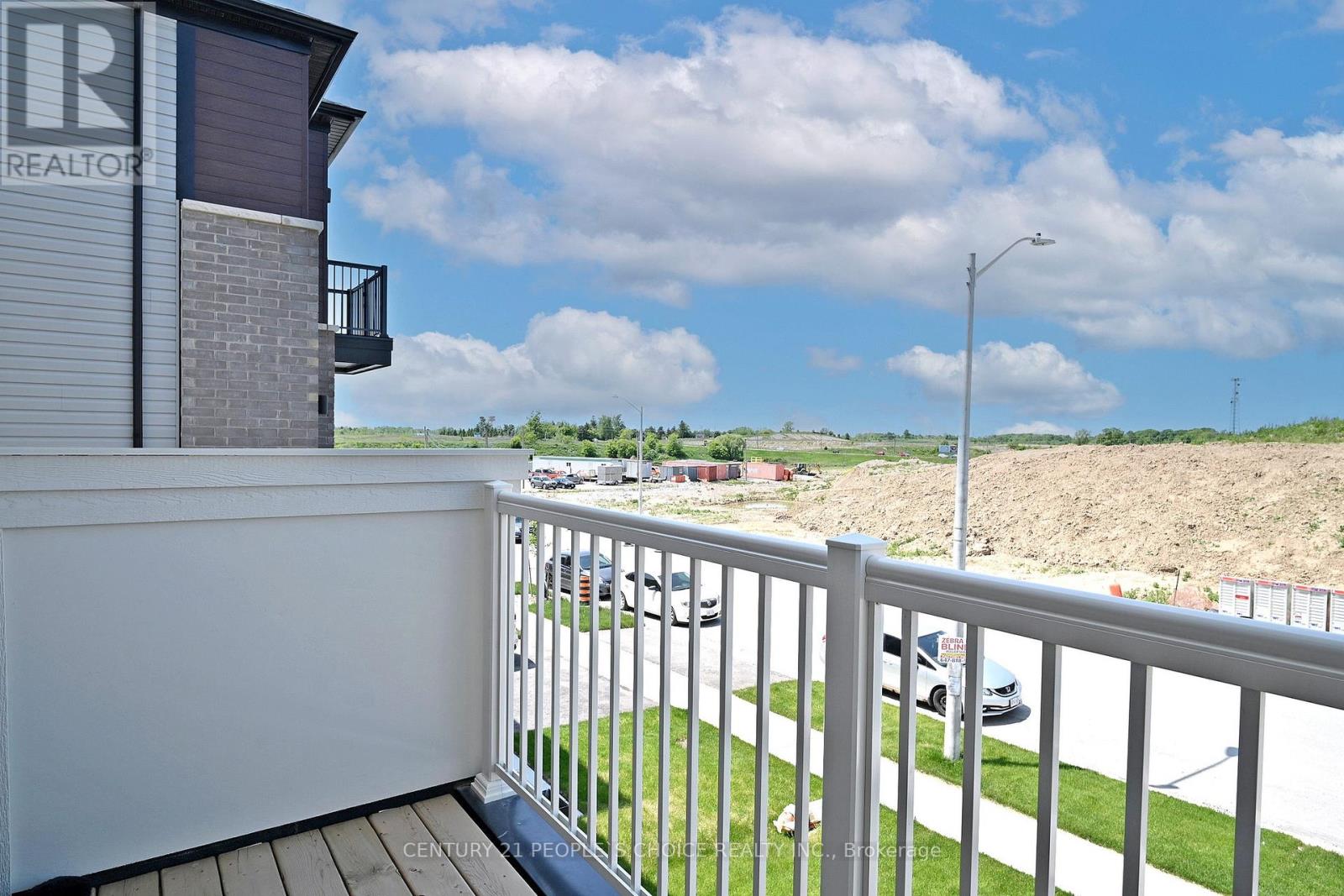 19 CENTRAL MARKET DRIVE - 26