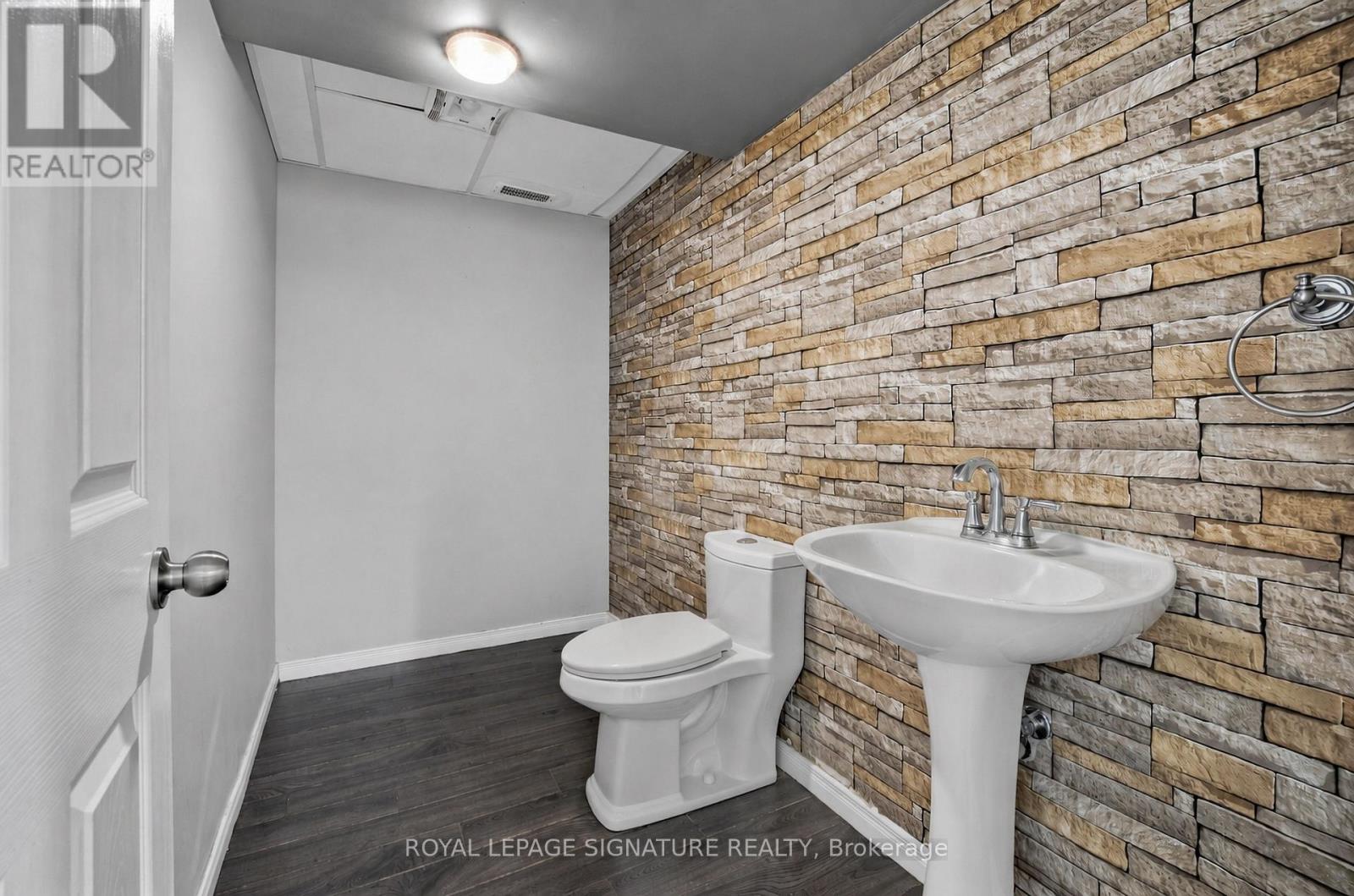 63 SORRENTO STREET - Image 35