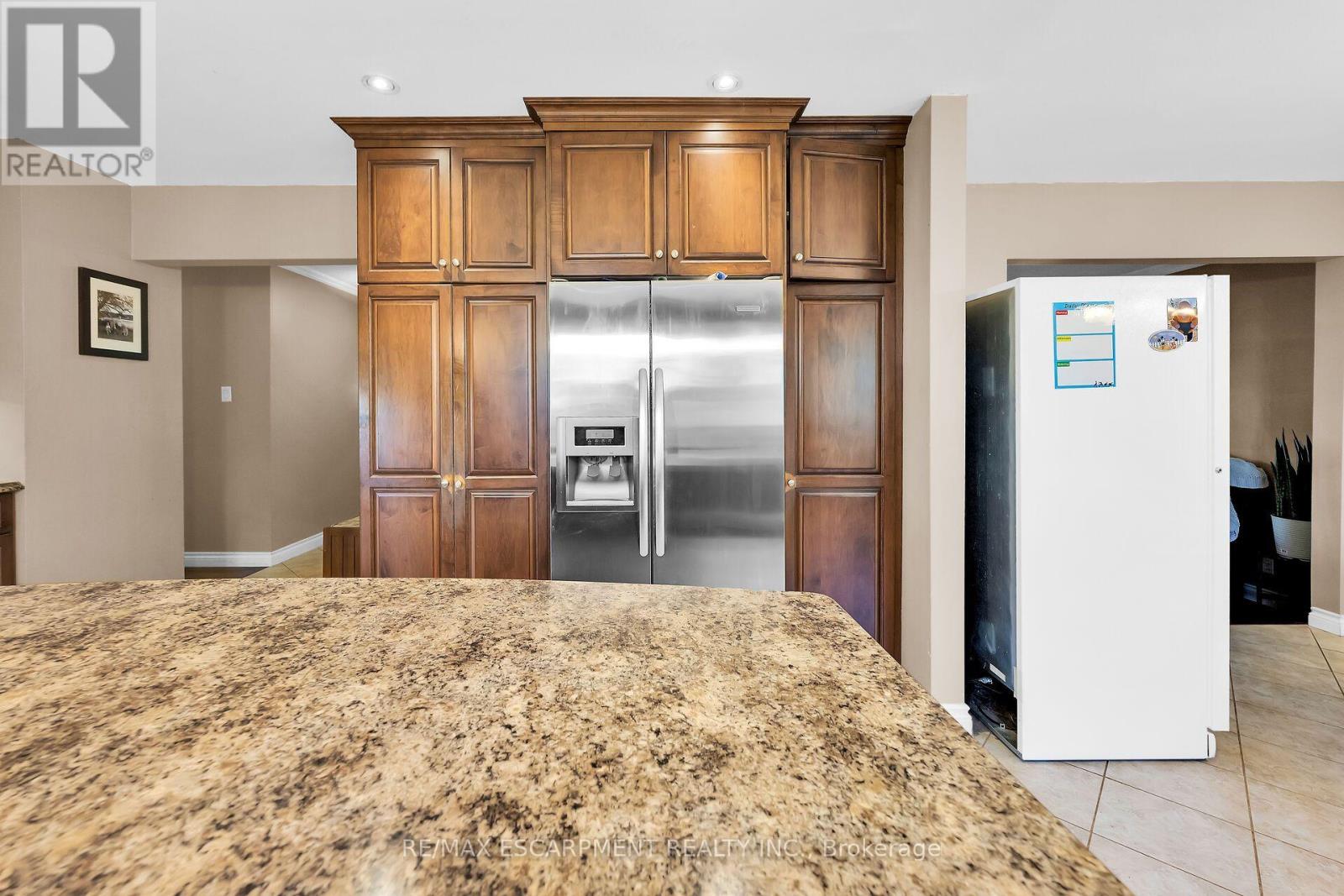 757 4TH LINE ROAD - 4