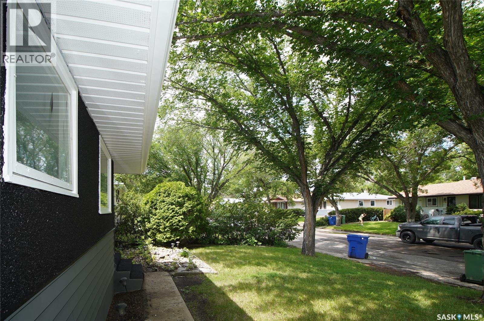 61 Bannister AVENUE - Image 3