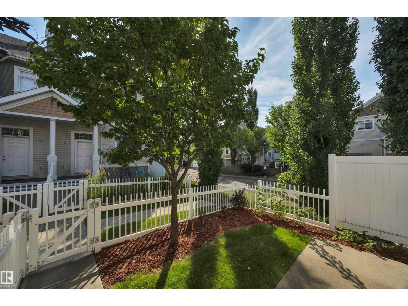 #73 1804 70 ST SW - 4