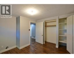 4726 Laurel Avenue, Sechelt, BC V7Z0E7 Photo 34