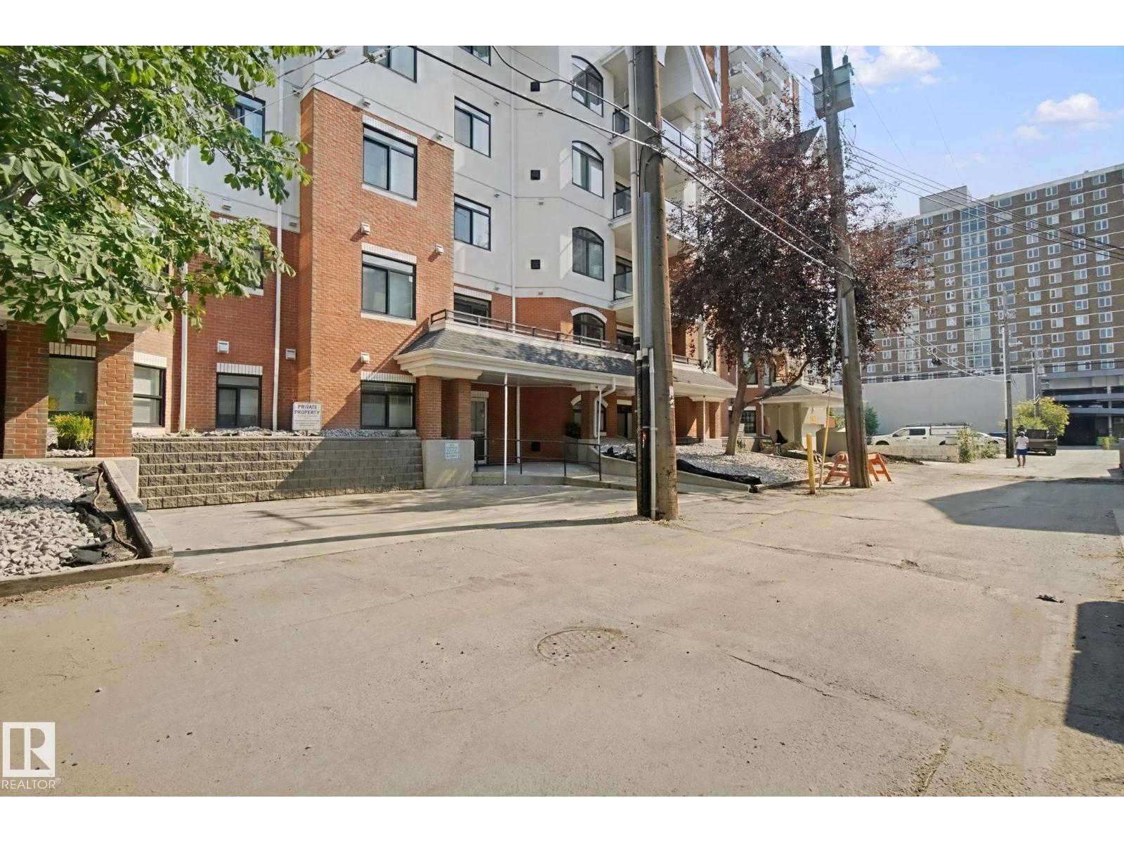 #203 10178 117 ST NW - 50