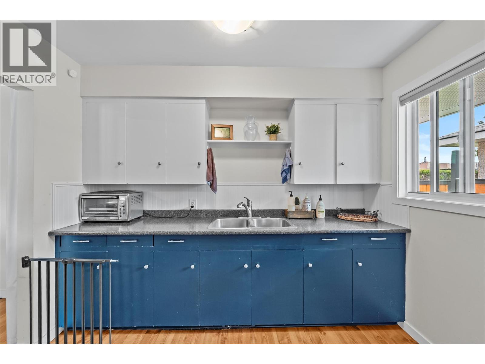 1735 Quilchena Avenue - 28