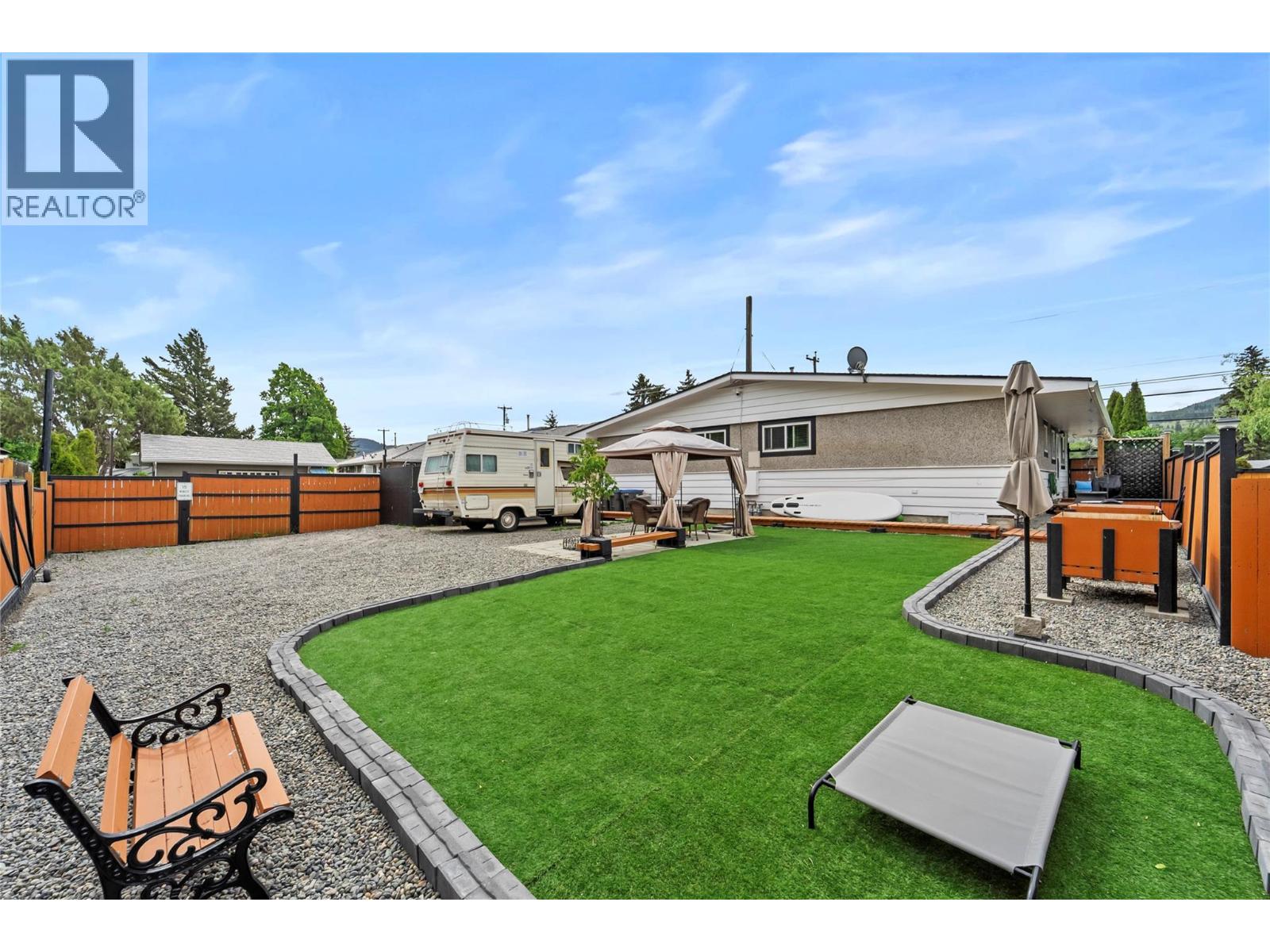 1735 Quilchena Avenue - Image 39