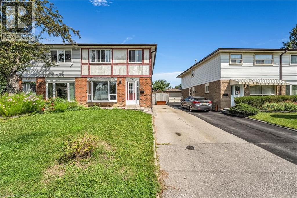 3313 ACALA Crescent - 3
