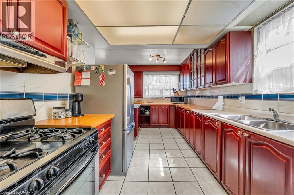 3313 ACALA Crescent - 10