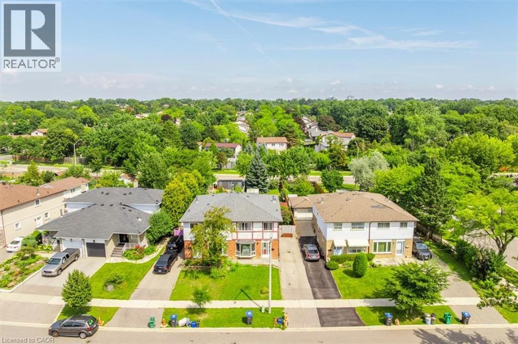 3313 ACALA Crescent - 39