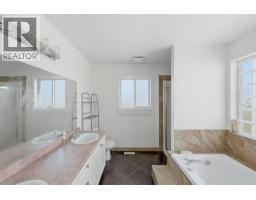 348 Phipps Crescent, Kelowna, BC V1X7N8 Photo 19