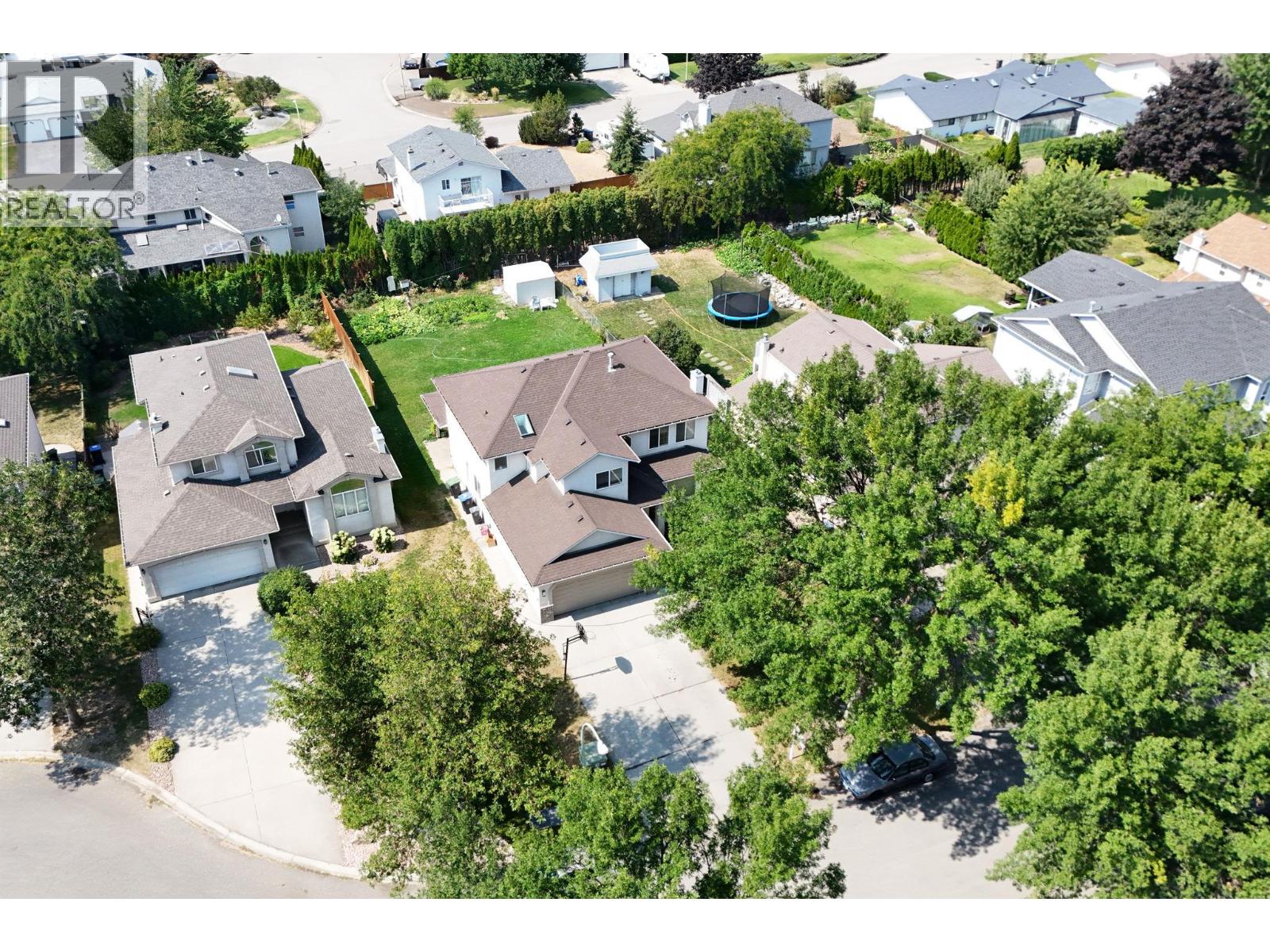  348 Phipps Crescent, Kelowna