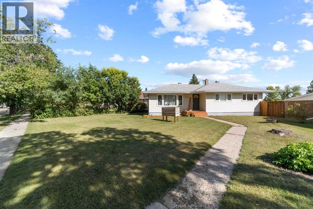 5113 49 Avenue - 1