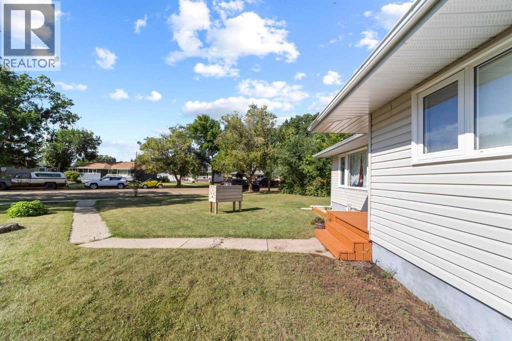 5113 49 Avenue - Image 22